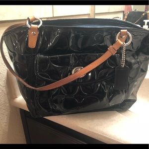 Coach patten leather purse